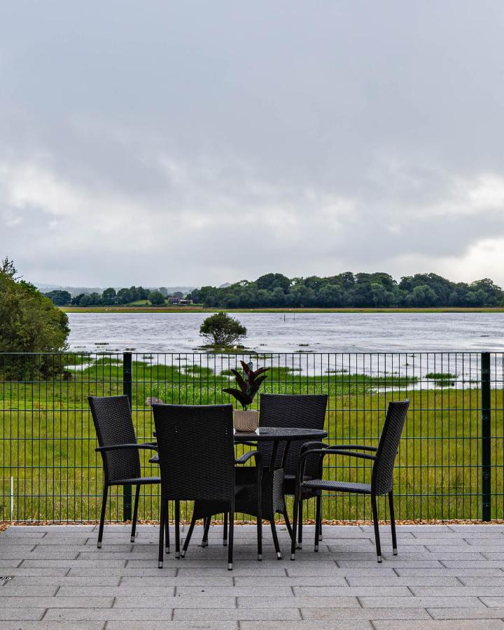 Lough Beg Glamping Hotel Newferry Ngoại thất bức ảnh